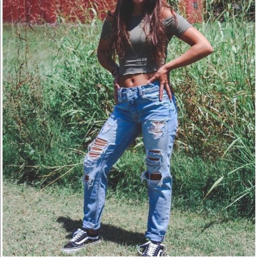 American Eagle Tomboy Jeans